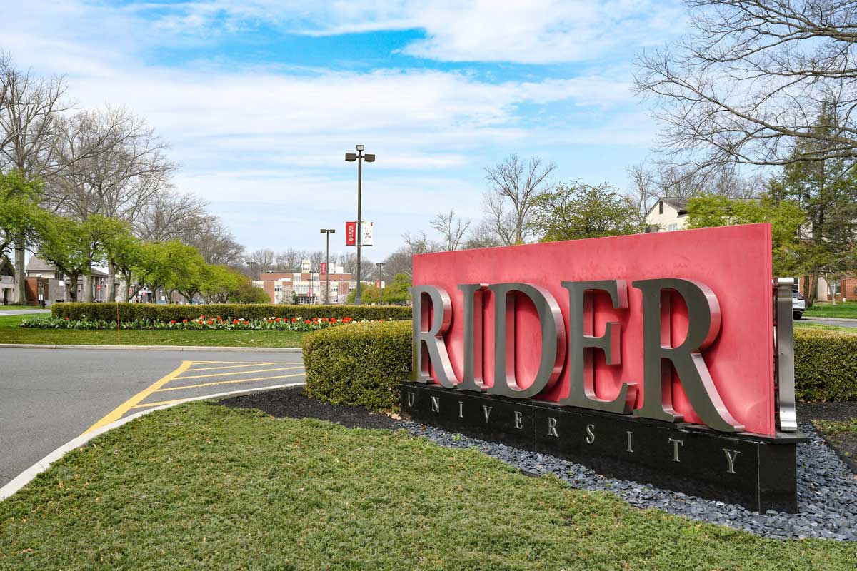 rider university sign